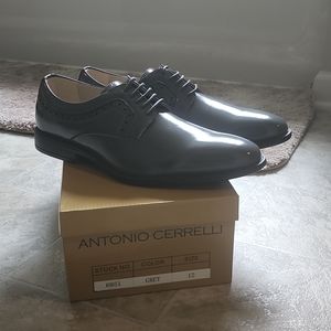 Mens dress shoes